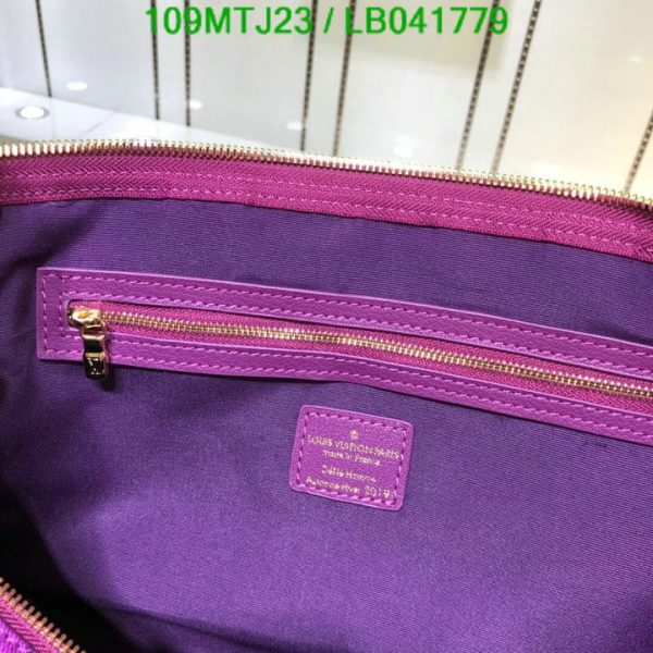 Louis Vuitton AAA+ Replica keepall strap Travel bag LB04177980127