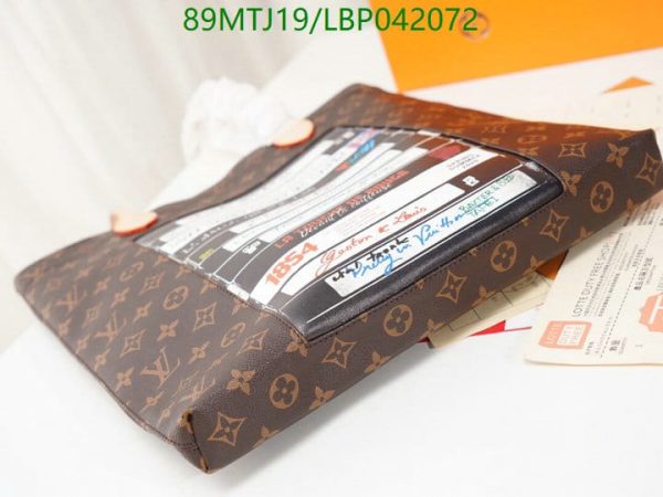 Louis Vuitton AAA+ Replica long handle tote rare LBP04207263459