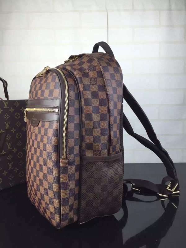 Louis Vuitton AAA+ Replica michael backpack LB06100189547