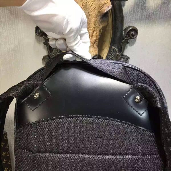 Louis Vuitton AAA+ Replica michael backpack LB06100189547