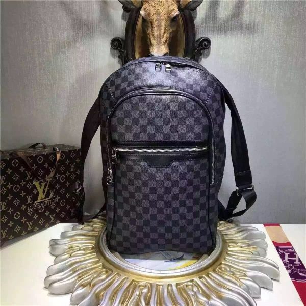 Louis Vuitton AAA+ Replica michael backpack LB06100189547