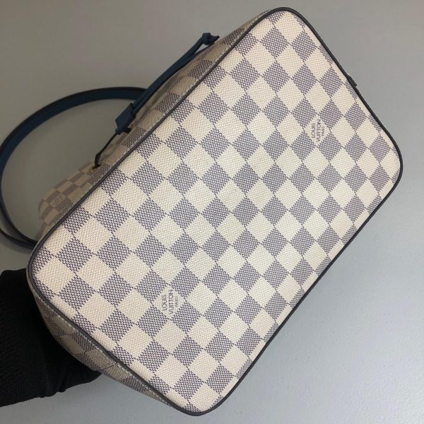 Louis Vuitton AAA+ Replica Monogram Canvas Leather Bag LB03135475349