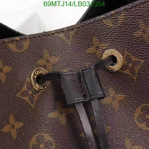 Louis Vuitton AAA+ Replica Monogram Canvas Leather Bag LB03135475349