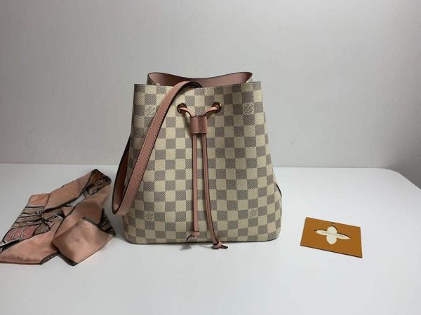 Louis Vuitton AAA+ Replica Monogram Canvas Leather Bag LB03135475349