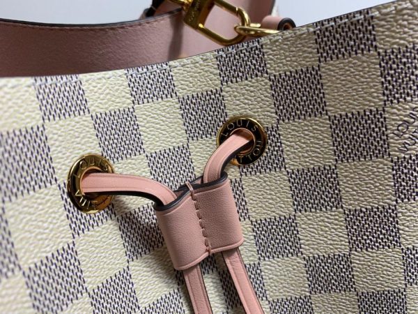 Louis Vuitton AAA+ Replica Monogram Canvas Leather Bag LB03135475349