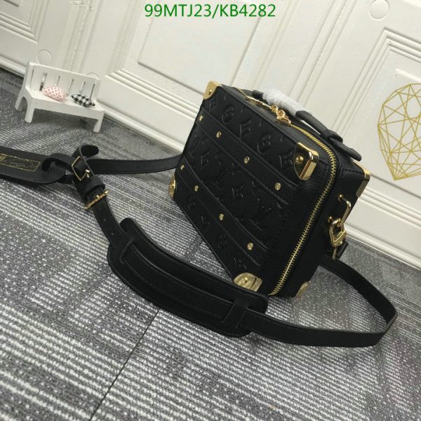 Louis Vuitton AAA+ Replica  nba handle trunk m57971 bag KB42825438769