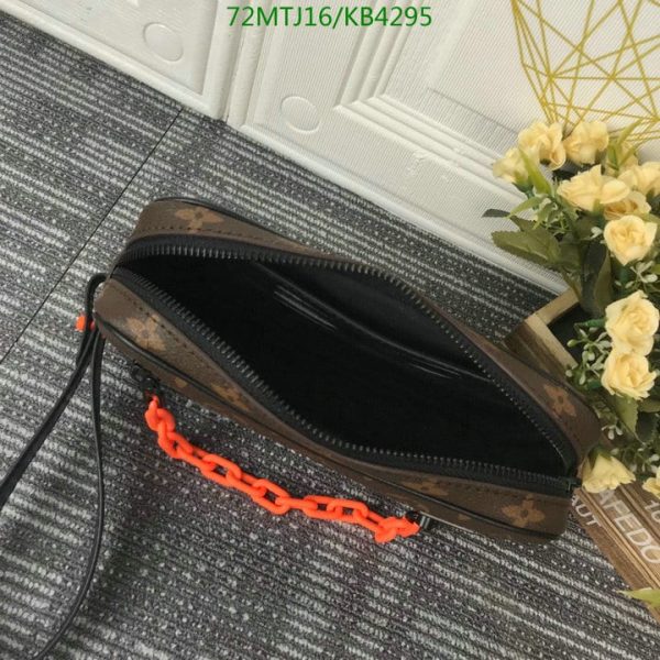 Louis Vuitton AAA+ Replica Virgil Abloh Volga Pochette  KB42955439751