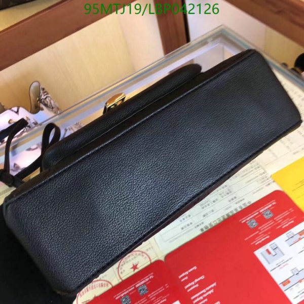 Louis Vuitton AAA+ Replica Monogram Marignan Bag LBP0421261341