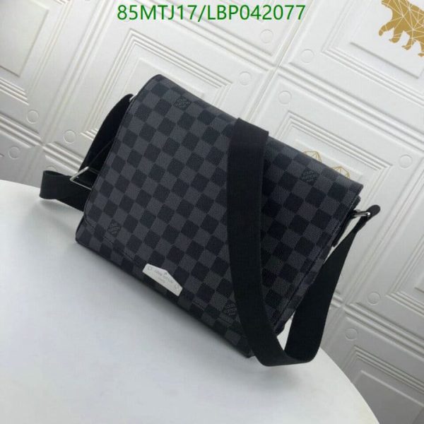 Louis Vuitton AAA+ Replica Designer Messenger Bag LBP0420771408