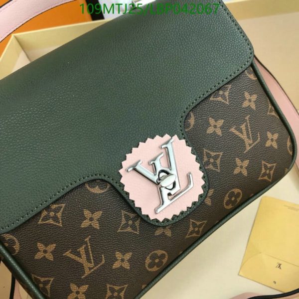 Louis Vuitton AAA+ Replica Luxury Crossbody Handle Bag LBP0420670415