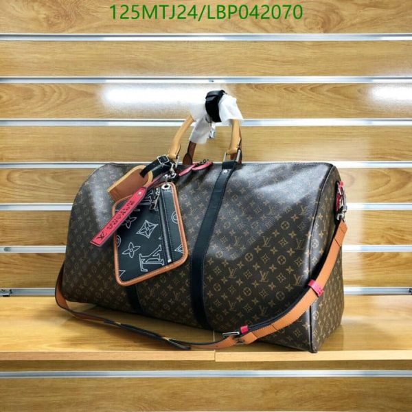 Louis Vuitton AAA+ Replica Keepall Bandouliere Bag LBP0420700748