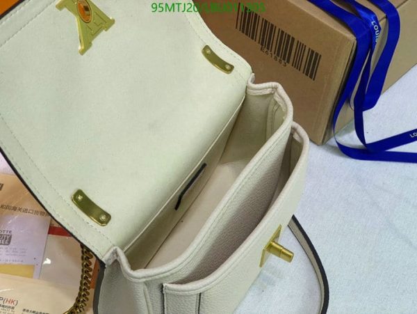 Louis Vuitton AAA+ Replica Luxury Purse LBU0113051064