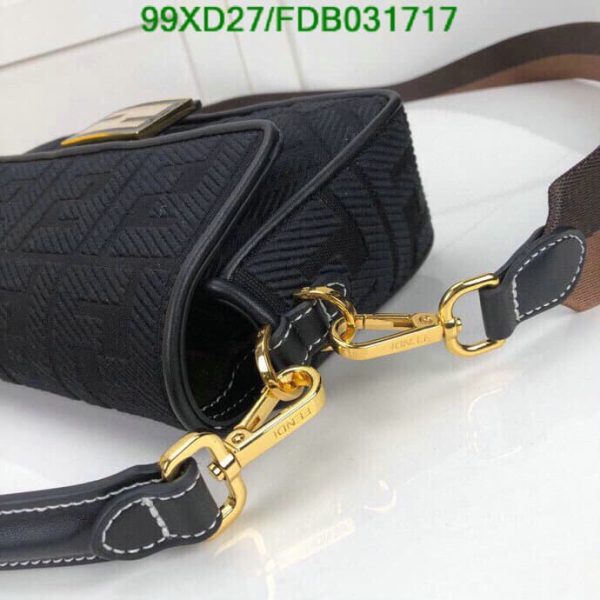 Fendi AAA+ Replica Zucca Baguette Shoulder Bag FDB0317171110