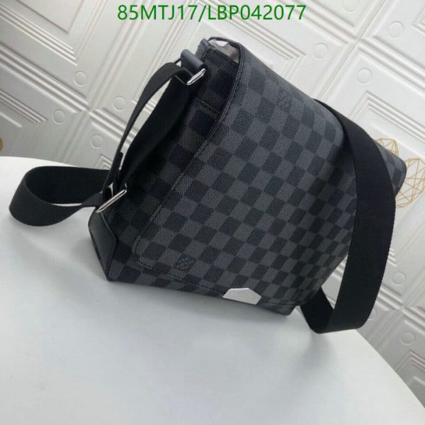 Louis Vuitton AAA+ Replica Designer Messenger Bag LBP0420771408