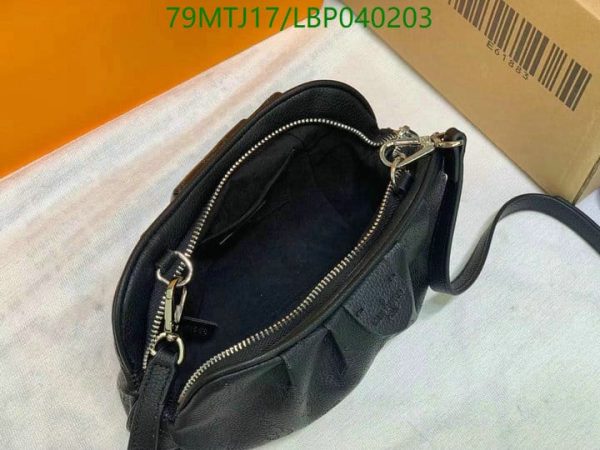 Louis Vuitton AAA+ Replica Designer Messenger Bag LBP0402034963