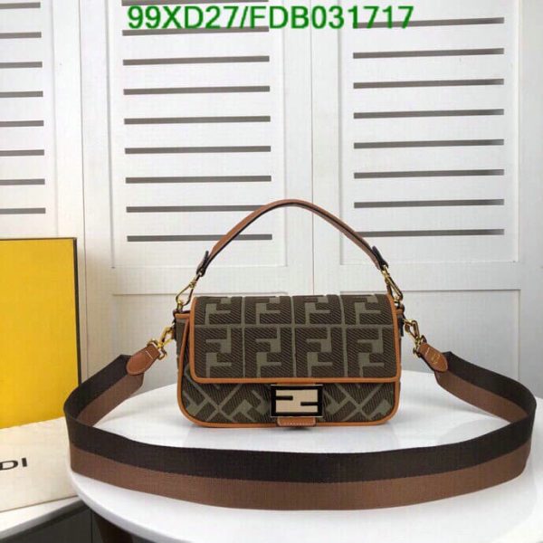 Fendi AAA+ Replica Zucca Baguette Shoulder Bag FDB0317171110