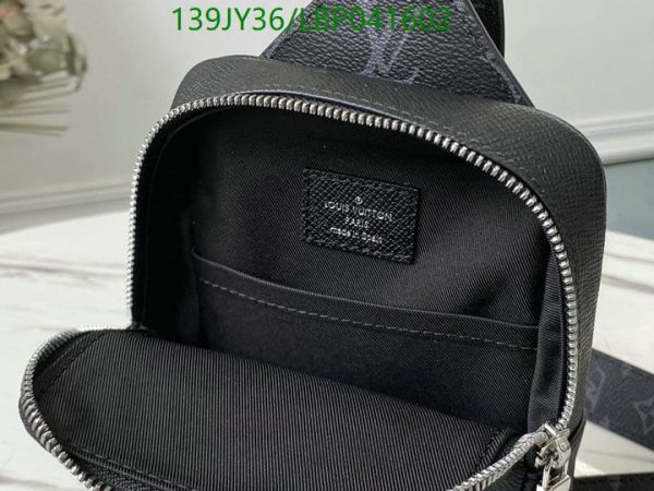 Louis Vuitton 1:1 Replica Small Box Bag LBP0416021452