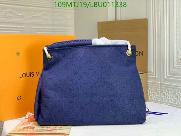 Louis Vuitton AAA+ Replica Inspired Handbag LBU0113381976