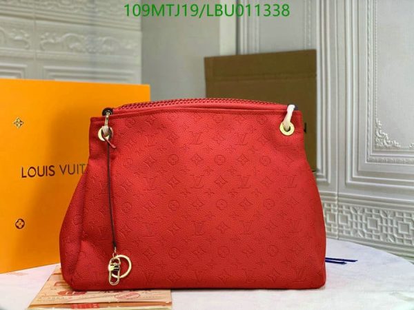 Louis Vuitton AAA+ Replica Inspired Handbag LBU0113381976