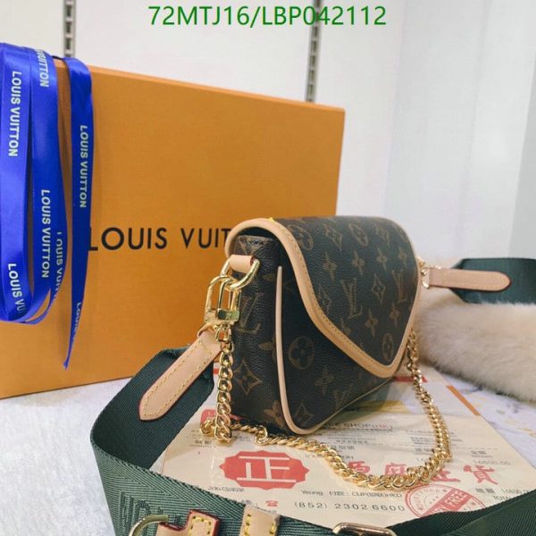 Louis Vuitton AAA+ Replica Designer Messenger Bag with Box LBP0421120951