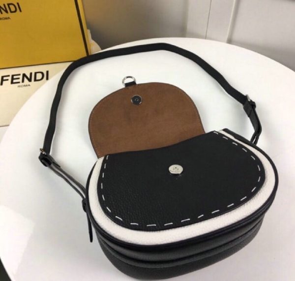 Fendi AAA+ Replica Inspired Women Purse Bag FDB0104081111