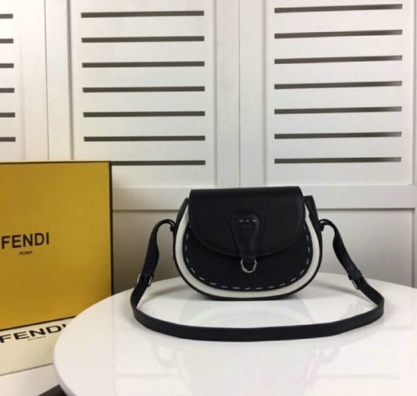 Fendi AAA+ Replica Inspired Women Purse Bag FDB0104081111