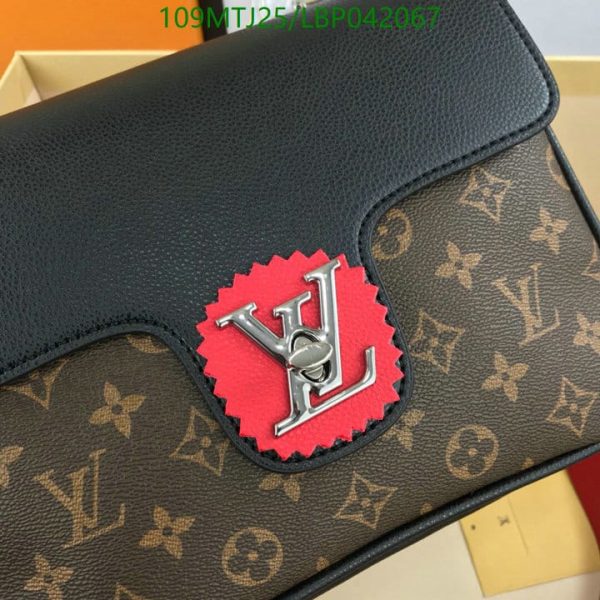 Louis Vuitton AAA+ Replica Luxury Crossbody Handle Bag LBP0420670415