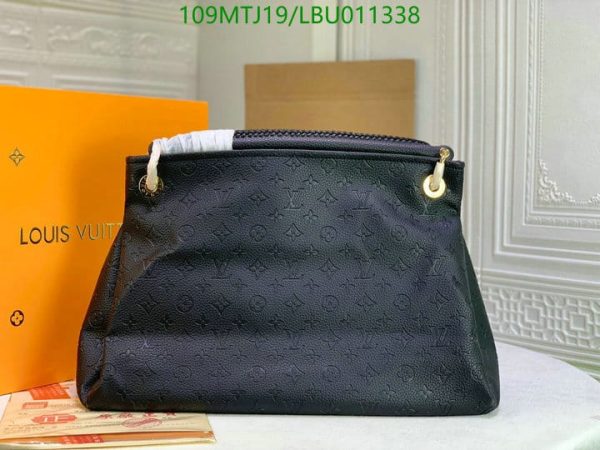 Louis Vuitton AAA+ Replica Inspired Handbag LBU0113381976