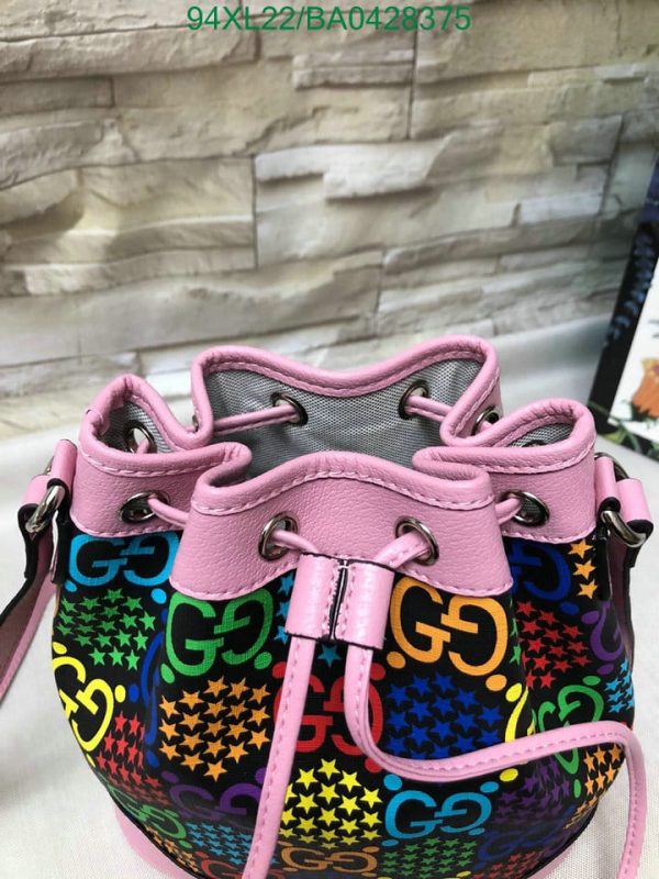 Gucci AAA+ Replica GG Supreme Psychedelic Bucket Bag BA04283754752