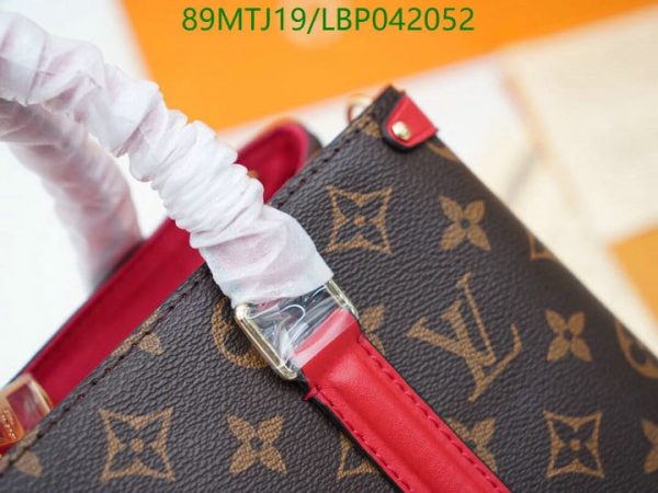 Louis Vuitton AAA+ Replica Designer Shoulder Bag LBP0420520415