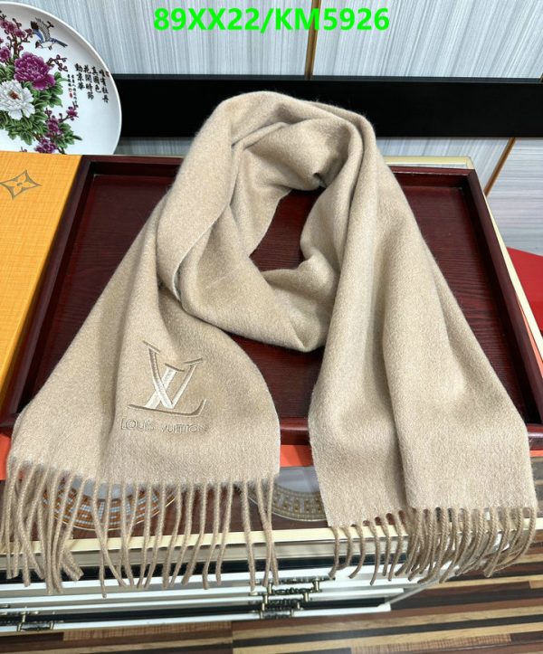 Louis Vuitton Replica Beige Cashmere Fringe Scarf