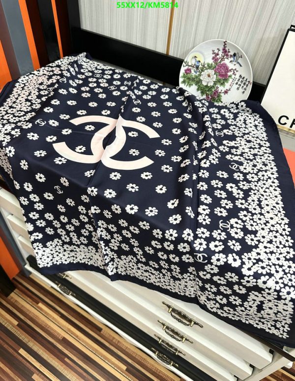 Chanel Replica Floral Print White Silk Neckerchief Square