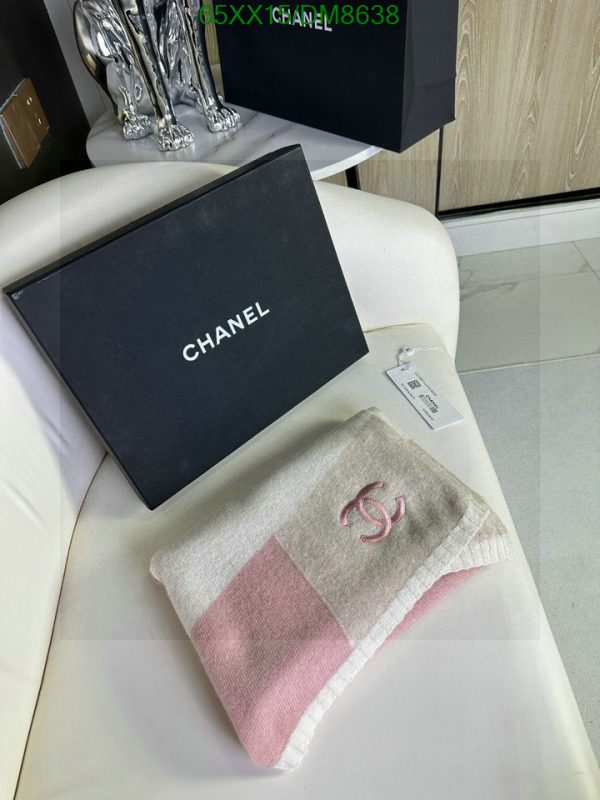 Chanel Replica CC Striped Cashmere Knitted Scarf