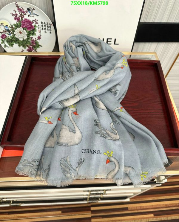 Chanel Replica Winter Cashmere Duck Shawl & Scarf