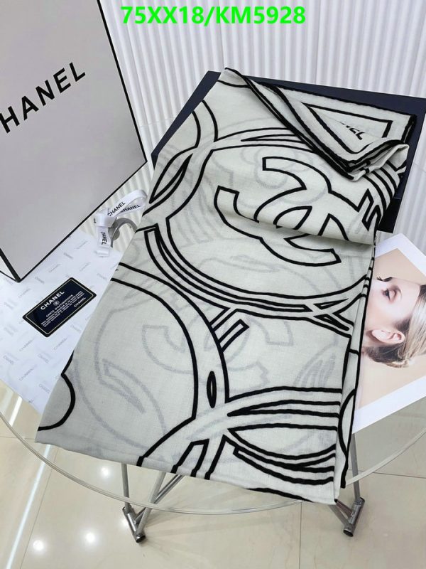 Chanel Replica Cashmere White Square Shawl & Scarf