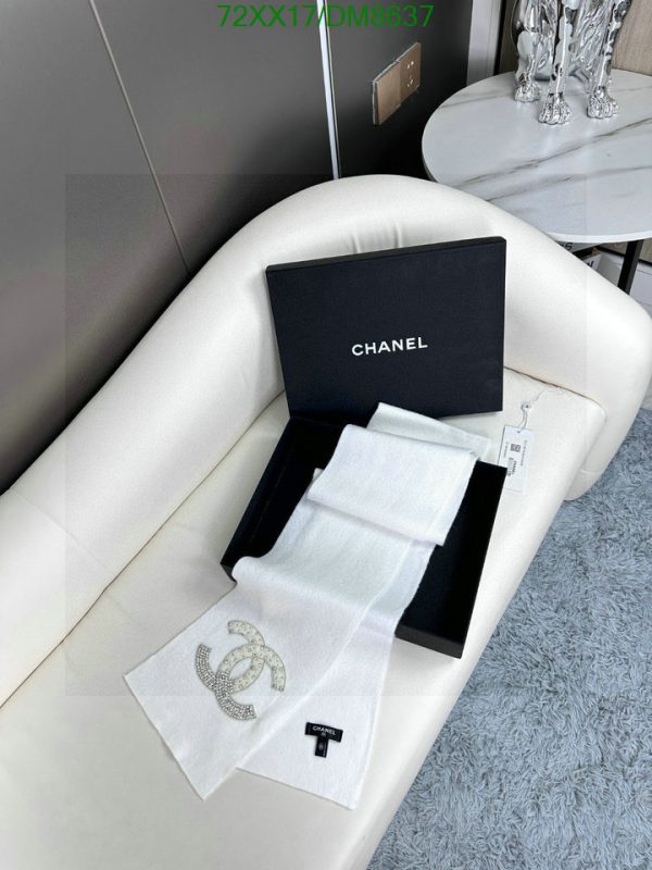 Chanel Replica Cashmere CC Crystal Scarf Black & White