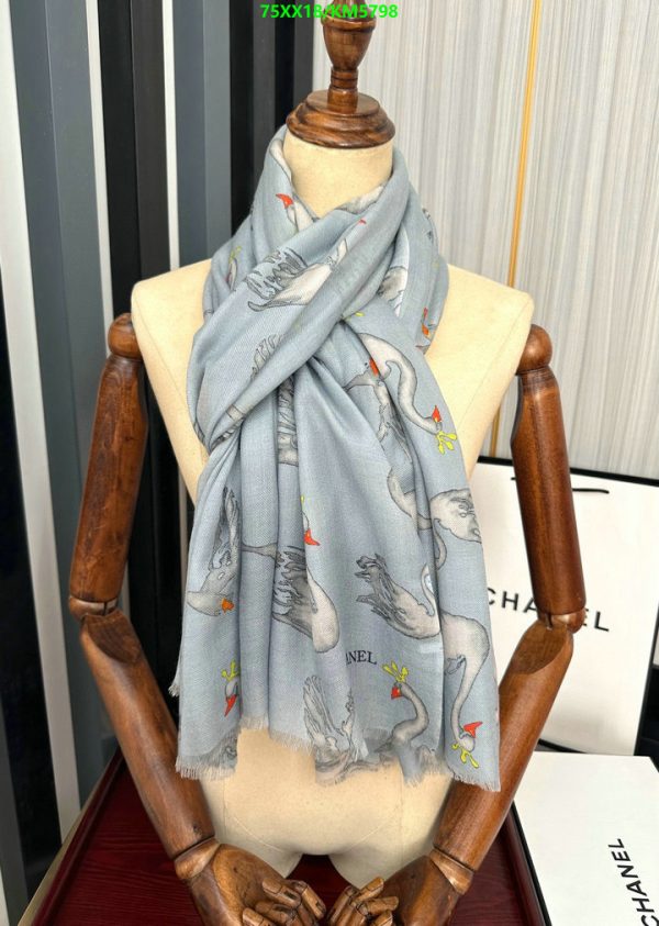 Chanel Replica Winter Cashmere Duck Shawl & Scarf