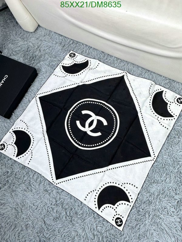 Chanel Replica Coco Mark White x Black Silk Scarf