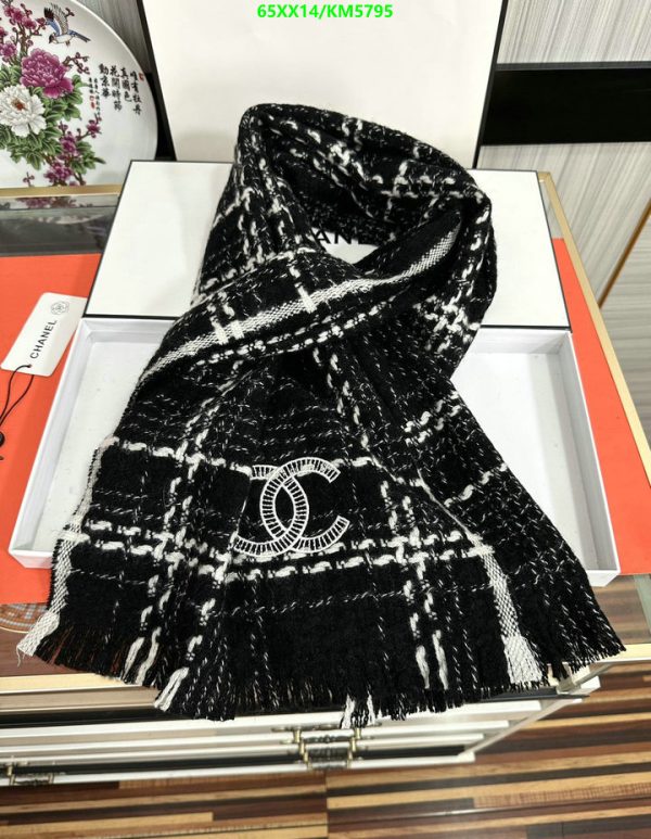 Chanel Replica Fringe Plaid Cashmere CC Logos Scarf