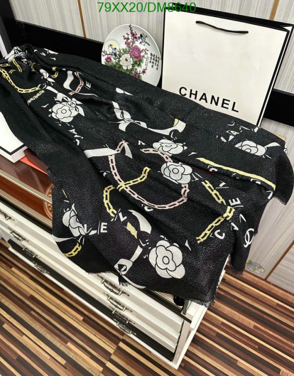 Chanel Replica Black and Gold Cashmere CC Charms Scarf