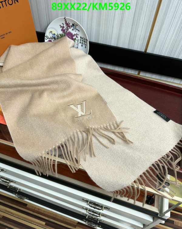 Louis Vuitton Replica Beige Cashmere Fringe Scarf