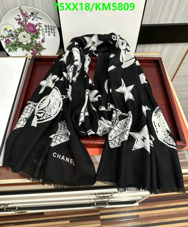 Chanel Replica Cashmere Crescent Black CC Scarf