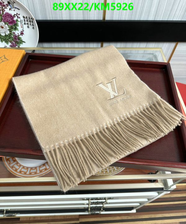 Louis Vuitton Replica Beige Cashmere Fringe Scarf