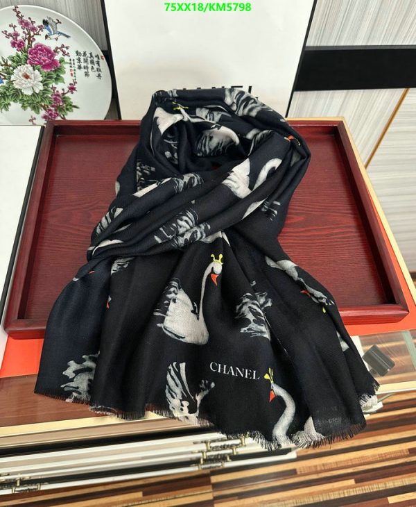 Chanel Replica Winter Cashmere Duck Shawl & Scarf