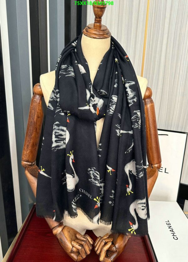 Chanel Replica Winter Cashmere Duck Shawl & Scarf