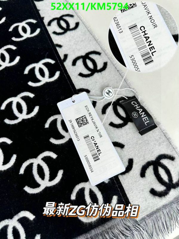 Chanel Replica Wool CC double side Black White Scarf