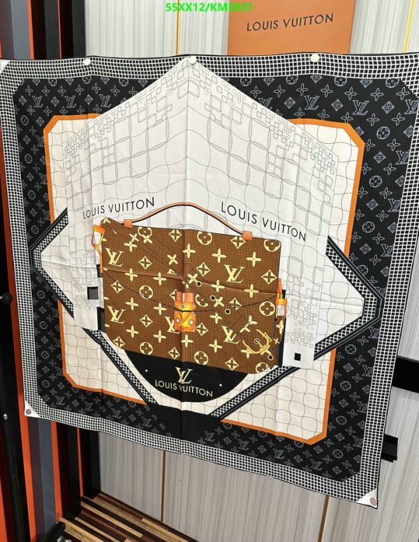 Louis Vuitton Replica Woman Silk Square Scarf