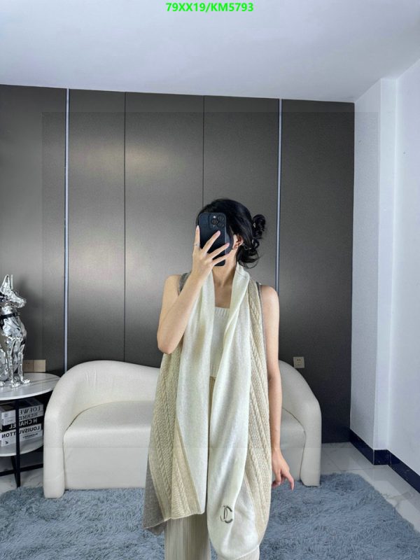 Chanel Replica Luxury CC Cashmere Stole Taupe