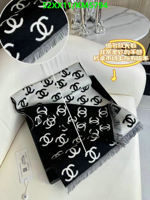 Chanel Replica Wool CC double side Black White Scarf