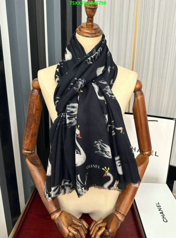 Chanel Replica Winter Cashmere Duck Shawl & Scarf